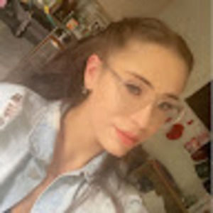 Meet your Posher, Alana